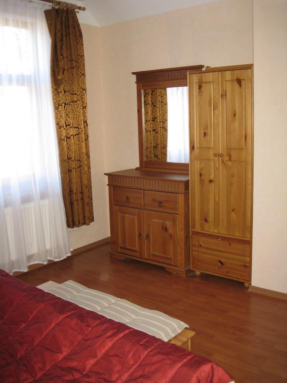 Amber Cottage Jurmala Room photo